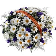 Basket of flowers from 13 chrysanthemums