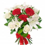 Bouquet of flowers from 9 roses and 2 lilies
