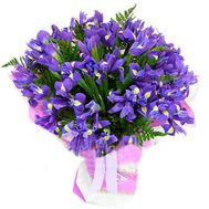 Bouquet of flowers from 35 irises