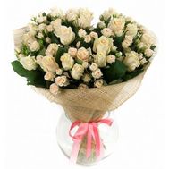Bouquet of 10 bush roses and 9 roses