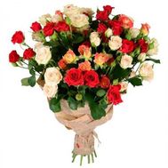 Bouquet of 15 bush roses