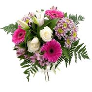 Bouquet of flowers of 3 roses, 3 gerberas, 3 chrysanthemums, 1 lilies and 3 alstroemerias