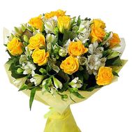 Bouquet of flowers from 15 roses and 18 alstroemerias