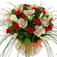 Bouquet of flowers from 15 roses and 12 orchids
