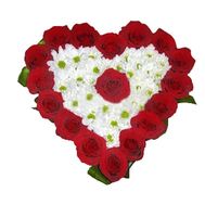 Heart of roses and chrysanthemums
