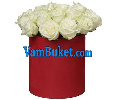 Box with white roses