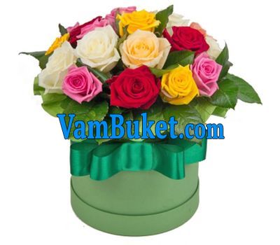 A small box with roses