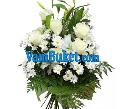 Bouquet of flowers from 6 roses, 6 chrysanthemums and 1 lilies